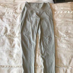 High Waisted Alo Dash Legging